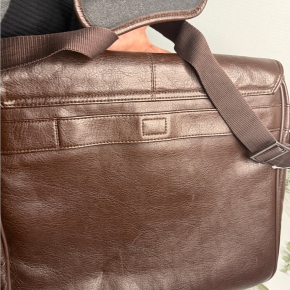 BUXTON LEATHER LAPTOP BRIEFCASE BAG - Picture 9 of 10